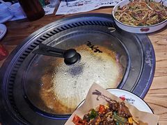 -山河屯铁锅炖·非遗铁锅炖(华强北店)