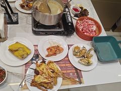 -金马门国际美食百汇(珞喻路店)