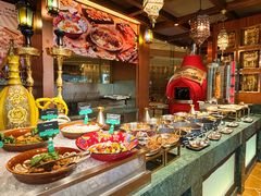 -怡咖啡海鲜自助餐厅(浦东香格里拉店)
