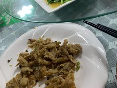 -天天向上素食餐厅(五台山店)