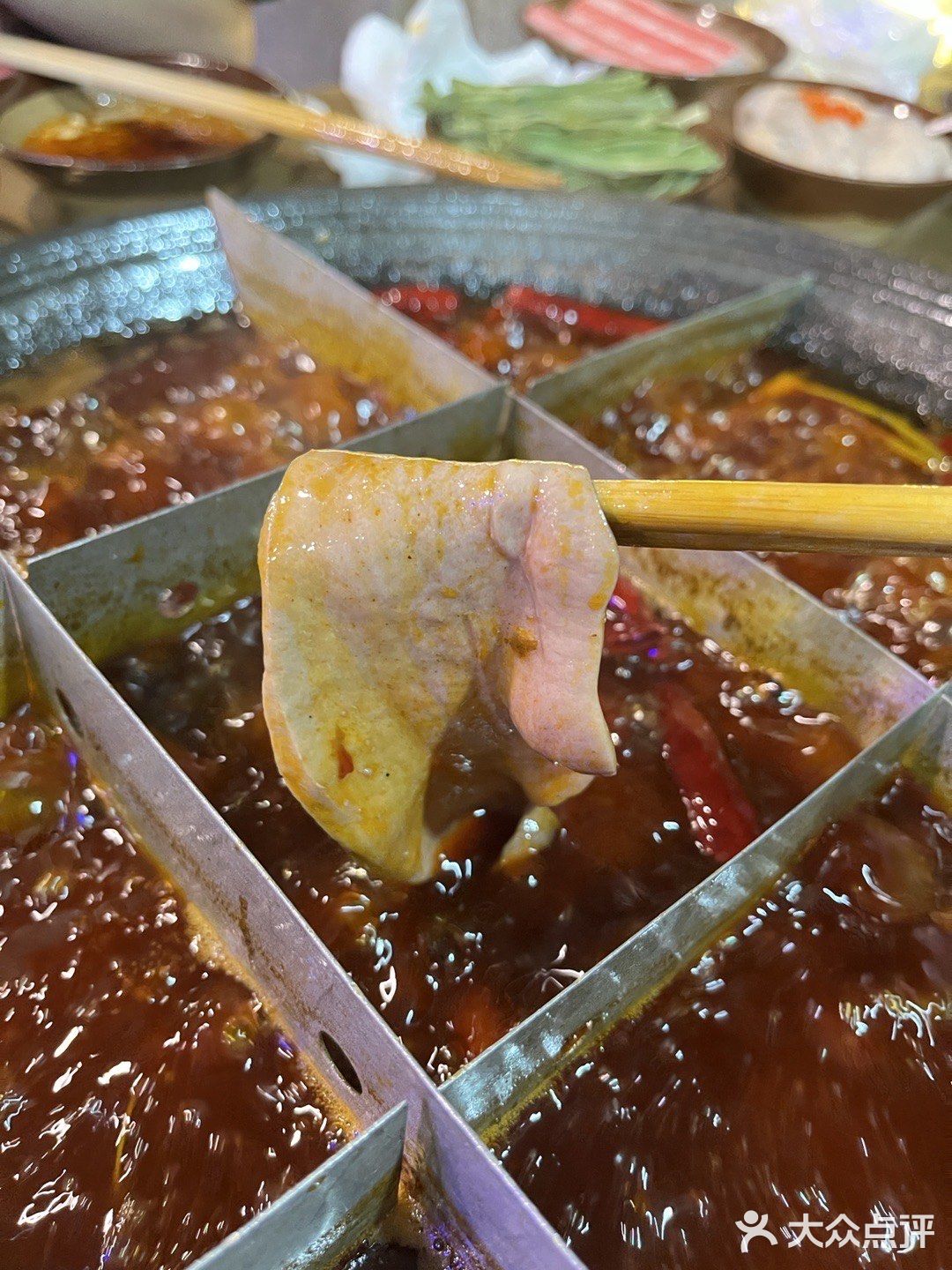 打卡光头老火锅