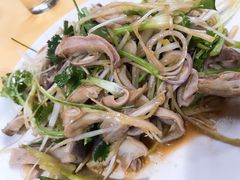 -鲤鱼塘农家山庄