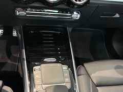 -宁波之星奔驰4S店(海曙店)