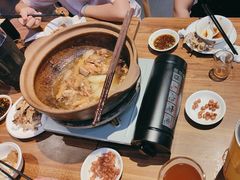 -齐齐衮·廟街生蚝雞煲(荔湾地铁站店)