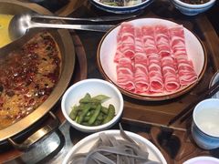 -小天鹅火锅·一线江景洪鼎旗舰店(洪崖洞店)