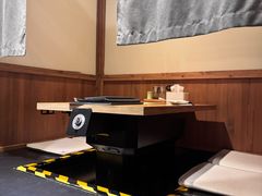 -炼火烤肉店