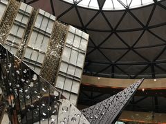 -上海滴水湖皇冠假日酒店