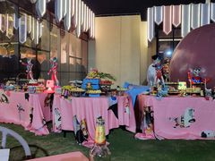 -水桶王国主题餐厅·聚会·生日派对·亲子活动·家庭套餐(亚龙湾希尔顿店)