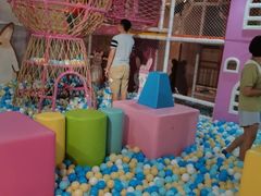-星舰梦航(广百广场荔胜店)