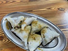 粉角-洲心明记烧肉大粥(总店)