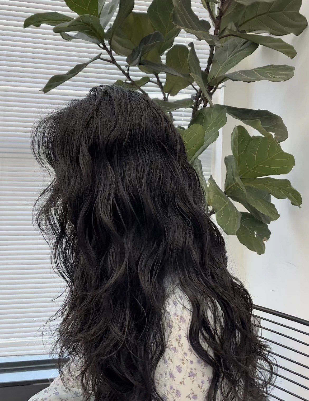 黑色也可以驾驭的卷发