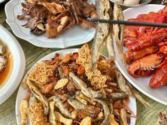 -丹水桥地锅鱼·翘嘴鲌·地方特色全鱼宴(丹江口大坝店)