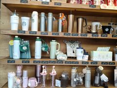 -星巴克(上海长宁来福士1F店)