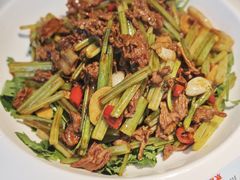 爆炒黄牛肉-佬太公海鸭·海鲜大排档(上海总店)