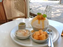 芒果雪冰-Cheevit Cheeva(Sirimangkalajarn)