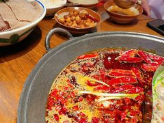 -萍姐火锅·公路夜市(武汉首店)