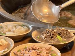 -大众跷脚牛肉馆·非遗传承单位(峨眉山店)