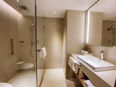 -广州天河希尔顿酒店