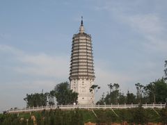 -舍利塔滩地公园-无垢净光舍利塔