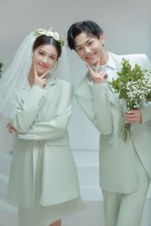 -二十一世纪婚纱摄影(省府前街店)