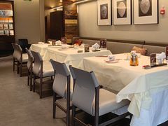 -千百味红餐厅·非遗江西菜(绿地双子塔总店)