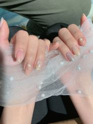 -阿噶西美甲美睫