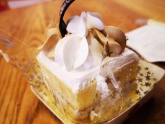 -白玉兰食品(汇联商厦店)