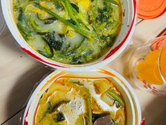 -鸣记脆皮烤鱼·海鲜烤鱼(三八广场店)