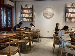 -望江楼餐吧(阳朔西街店)