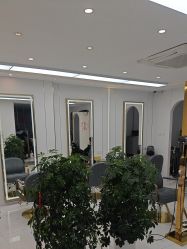 -阿三造型烫染•接发