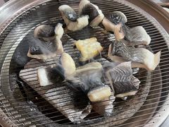 -围炉肉舍丹东海鲜烤肉·烤活鳗(步行街店)