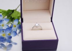 成品还没到手，借用下别的MM的PP哦-威德钻石-克拉钻大本营(南京东路店)