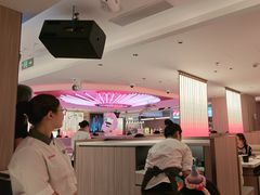 -海底捞火锅(杭州庆春路夜宵主题店)