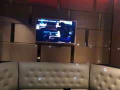 -乐界KTV(虹桥中心店)
