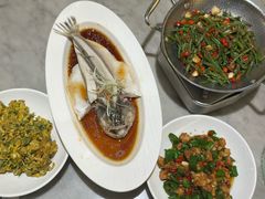 -小菜园新徽菜(芜湖万达店)