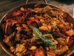 sisters秘制麻辣鸭舌-SISTERS BAR RESTAURANT川意酒馆(嘉善老市H楼店)