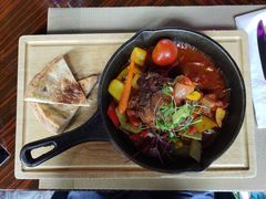 红酒炖牛尾-YUE·6·西式融合餐厅(外滩六号店)