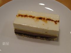 香草摩卡榛子蛋糕-榖屋house of flour(张江首店)