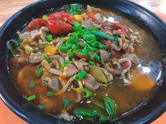 -乡村鸡杂米线(汉渝路店)