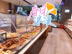 -巴黎贝甜(大宁国际商业广场店)
