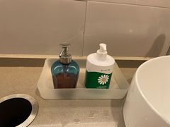 -瑞泰口腔(龙湖门诊)