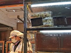 -白玉兰食品(汇联商厦店)