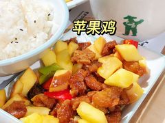 -老乡鸡(上海白玉兰广场店)