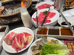 -山焱·炭火自助烤肉(周浦万达店)