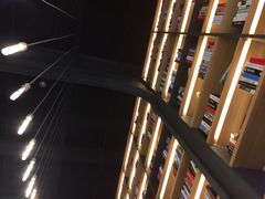 -CGV影城(滨江天街IMAX店)