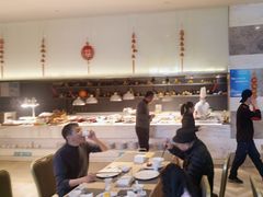 -筠咖啡西餐厅(上海国展宝龙丽筠酒店)