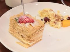 -南湖名都·景湖轩全日制餐厅·海鲜自助·东南亚风味·临湖而食