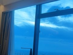 -上海龙之梦万丽酒店