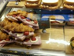 -巴黎贝甜(大宁国际商业广场店)