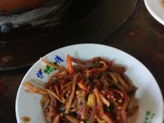 -朝伟清真铜瓢牛肉馆(三十年老·店)